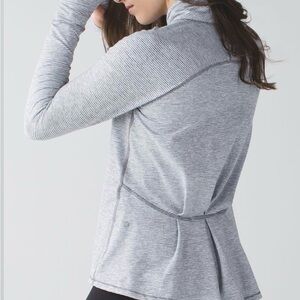 lululemon size 12 warm your core long sleeve- rulu- loose fit
